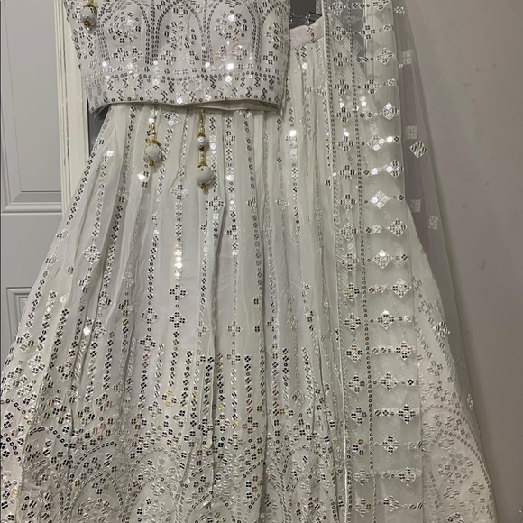 Sold - Picture 4 of 10